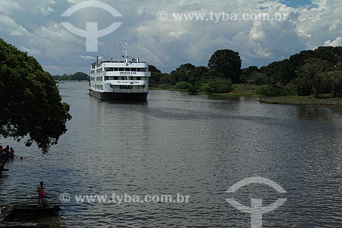  Subject: Ship passenger - Cruise on Amazon River - Iberostar Ship / Place: Parintins city - Amazonas state (AM) - Brazil / Date: 06/2012 