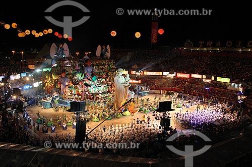  Subject: Parintins Folklore Festival - Presentation of Caprichoso Boi (Capricious Ox) / Place: Parintins city - Amazonas state (AM) - Brazil / Date: 06/2012 