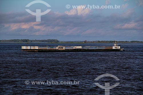  Subject: Ferry doing cargo transportation in the Amazon River / Place: Parintins city - Amazonas state (AM) - Brazil / Date: 06/2012 