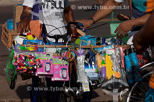  Subject: Street trading in Macapa / Place: Macapa city - Amapa state (AP) - Brazil / Date: 04/2012 