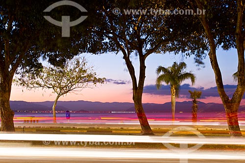 Subject: Beira Mar Norte Avenue at nightfall / Place: Florianopolis city - Santa Catarina state (SC) - Brazil / Date: 07/2012 