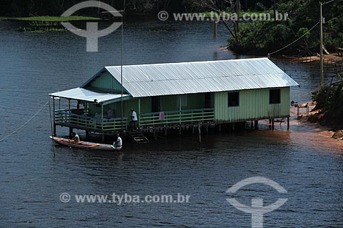  Subject: House on Amazon River in flood season / Place: Manaus city - Amazonas state (AM) - Brazil / Date: 07/2012 