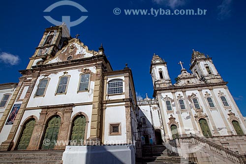  Subject: Carmo Church (XVII century) - to the left - and Third Order of Nossa Senhora do Monte do Carmo Church (1636) - to the right / Place: Largo do Carmo neighborhood - Salvador city - Bahia state (BA) - Brazil / Date: 07/2012 