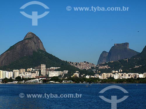  Subject: Rodrigo de Freitas Lagoon with Two Brothers Mountain and Rock of Gavea in the background / Place: Lagoa neighborhood - Rio de Janeiro city - Rio de Janeiro state (RJ) - Brazil / Date: 08/2012 