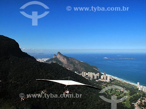  Subject: Hang Gliding jump from Pedra Bonita / Place: Sao Conrado neighborhood - Rio de Janeiro city - Rio de Janeiro state (RJ) - Brazil / Date: 09/2012 