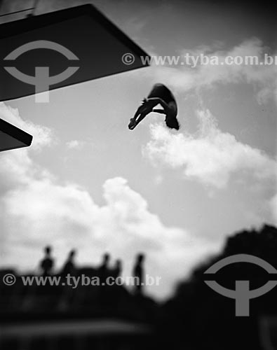  Subject: Woman jumping springboard / Place: Rio de Janeiro city - Rio de Janeiro state (RJ) - Brazil / Date: 09/2012 