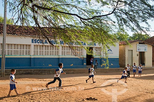  Subject: Municipal School Major Vieira Lima in rural zone of the city / Place: Serra Talhada city - Pernambuco state (PE) - Brazil / Date: 08/2012 