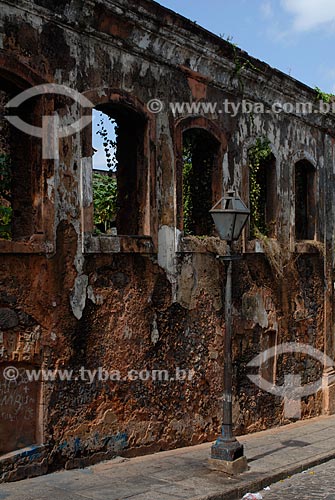  Subject: Abandoned houses in Pacotilha Alley / Place: Sao Luis city - Maranhao state (MA) - Brazil / Date: 09/2010 