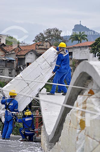  Subject: Construction of the Art Museum of Rio (MAR) with the Christ the Redeemer in the background / Place: Maua Square - Rio de Janeiro city - Rio de Janeiro state (RJ) - Brazil / Date: 09/2012 