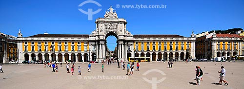  Subject: Rua Augusta Arch (1875) - portuguese monument to grandeur as the discovery of new people and cultures / Place: Baixa neighborhood - Lisbon city - Portugal - Europe / Date: 08/2012 