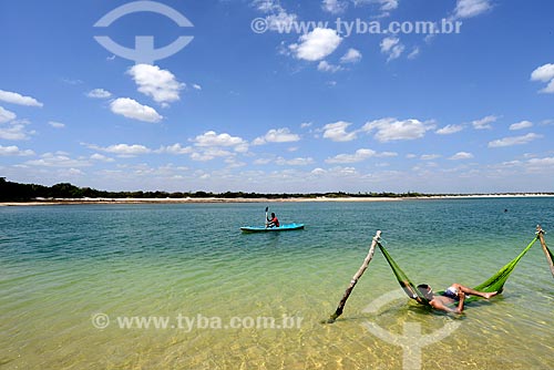  Subject: Hammock on Paraiso Lagoon (Lagoa do Paraiso)  / Place: Jijoca de Jericoacoara city - Ceara state  (CE) - Brazil / Date: 09/2012 