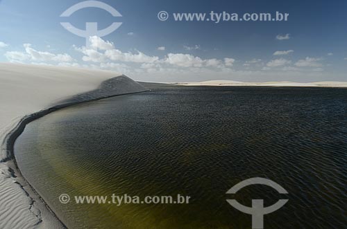  Subject: Dunes and lagoon in Lencois Maranhenses / Place: Barreirinhas city - Maranhao state (MA) - Brazil / Date: 10/2012 