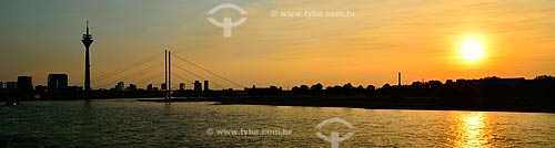  Subject: Sunset on the banks of Rhine River / Place: Dusseldorf city - Germany - Europe / Date: 09/2011 