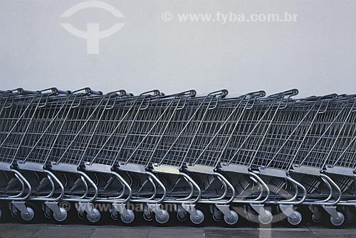 Subject: supermarket cart / Place: Rio Grande do Sul state (RN) - Brazil / Date: 09/2002 