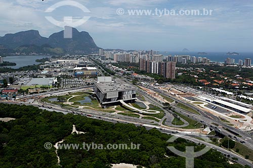  Subject: View of Bosque da Barra, Music City and terminal BRT (Bus Rapid Transit) on the right and Rock of Gavea in the background / Place: Barra da Tijuca neighborhood - Rio de Janeiro city  (RJ) - Brazil / Date: 12/2012 