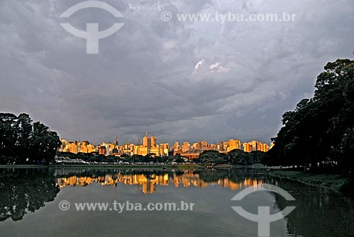  Subject: Lake in Ibirapuera Park / Place: Ibirapuera neighborhood - Sao Paulo city - Sao Paulo state (SP) - Brazil / Date: 12/2007 