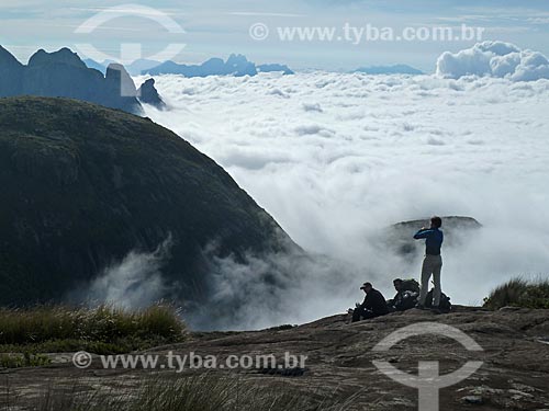  Subject: Dawn at the crossing of the Serra dos Orgaos Mountains - between Petropolis-Teresopolis / Place: Petropolis city - Rio de Janeiro state (RJ) - Brazil / Date: 05/2012 