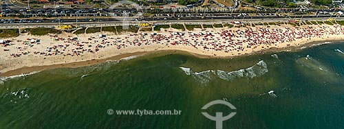  Subject: View of Barra da Tijuca Beach and avenue Sernambetiba / Place: Barra da Tijuca neighborhood - Rio de Janeiro city - Rio de Janeiro state (RJ) - Brazil / Date: 12/2012 