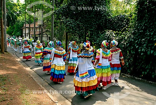  Subject: Folkloric Group of congada / Place: Olimpia city - Sao Paulo state (SP) - Brazil / Date: 09/2006 