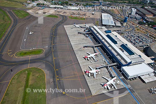  Subject: Aerial view of passenger terminal at Salgado Filho International Airport (1940) / Place: Sao Joao neighborhood - Porto Alegre city - Rio Grande do Sul state (RS) - Brazil / Date: 12/2012 