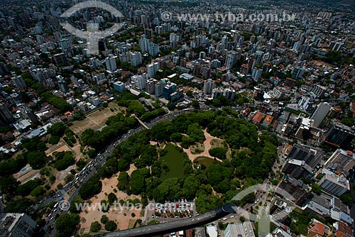  Subject: Aerial view of Moinhos de Vento Park (Windmill Park) / Place: Moinhos de Vento neighborhood - Porto Alegre city - Rio Grande do Sul state (RS) - Brazil / Date: 12/2012 