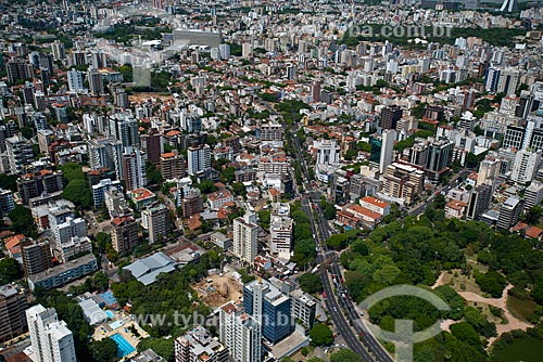  Subject: Aerial view of Moinhos de Vento Park (Windmill Park) / Place: Moinhos de Vento neighborhood - Porto Alegre city - Rio Grande do Sul state (RS) - Brazil / Date: 12/2012 