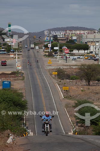  Subject: BR-232 crossing the city of Serra Talhada / Place: Serra Talhada city - Pernambuco state (PE) - Brazil / Date: 01/2013 