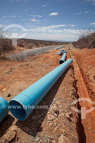  Subject: Tubing to Pajeu Aqueduct on the banks of PE-320 Highway / Place: Sao Jose do Egito city - Pernambuco state (PE) - Brazil / Date: 01/2013 