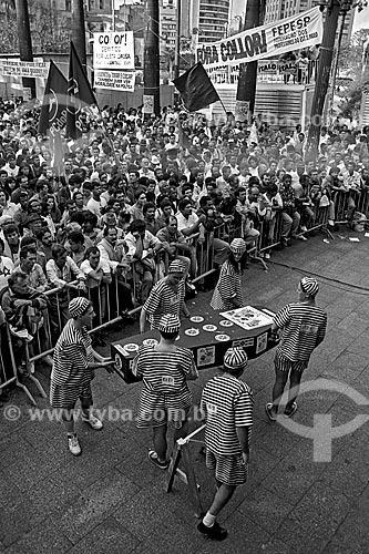  Subject: Manifestation pro impeachment of President Fernando Collor de Mello in Se Square / Place: Se neighborhood - Sao Paulo city - Sao Paulo state (SP) - Brazil / Date: 08/1992 