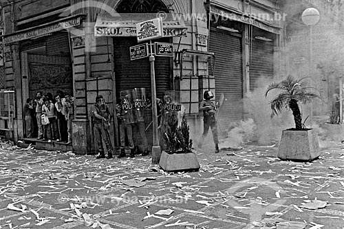  Subject: Repression of riot military police during the strike of bank / Place: Sao Paulo city - Sao Paulo state (SP) - Brazil / Date: 1979 