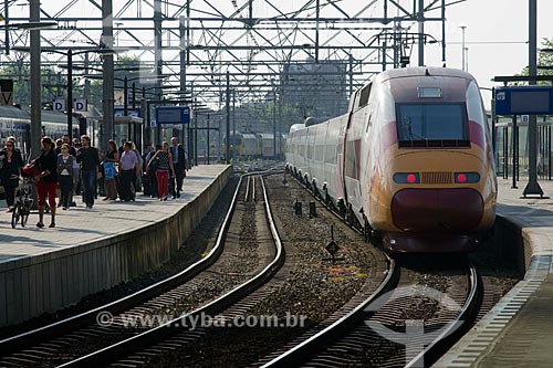  Subject: TGV - abbreviation for High Speed ??Rail in French - which connects Paris to Amsterdam in Amsterdam Central Station / Place: Amsterdam city - Netherlands - Europe / Date: 05/2012 