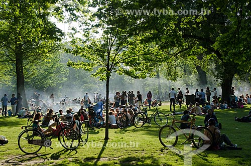  Subject: Peoples sunbathing at Vanderpark / Place: Amsterdam city - Netherlands - Europe / Date: 05/2012 
