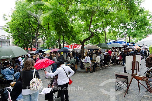  Subject: Antique fair in Montmartre / Place: Montmartre neighborhood - Paris city - France - Europe / Date: 06/2012 