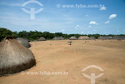  Subject: Huts around the field of soccer championship inter villages of the Upper Xingu in the village Aiha Kalapalo - INCREASE OF 100% OF THE VALUE OF TABLE / Place: Querencia city - Mato Grosso state (MT) - Brazil / Date: 10/2012 