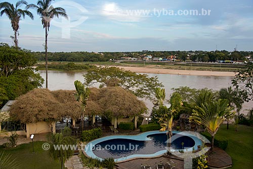  Subject: Pool of Park Hotel Araguaia and river beach on the banks of Araguaia River in the background / Place: Barra do Garcas city - Mato Grosso state (MT) - Brazil / Date: 10/2012 