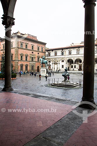  Subject: Square della Santissima Annunziata (Piazza della Santissima Annunziata) / Place: Florence - Italy - Europe / Date: 12/2012 