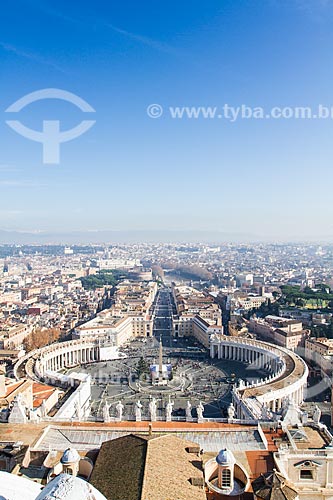  Subject: View of Saint Peters Square from the Dome of Basilica of Saint Peter / Place: Vatican City - Rome - Italy - Europe / Date: 12/2012 