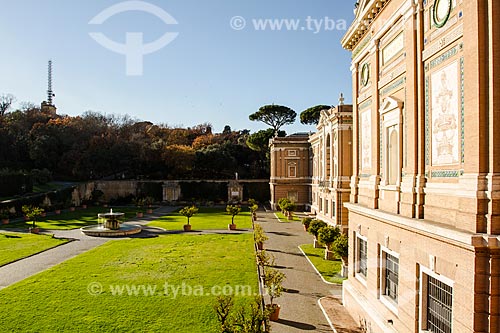  Subject: Internal facade of Vatican Museum viewed from Belvedere Courtyard (Cortile del Belvedere) / Place: Vatican City - Rome - Italy - Europe / Date: 12/2012 
