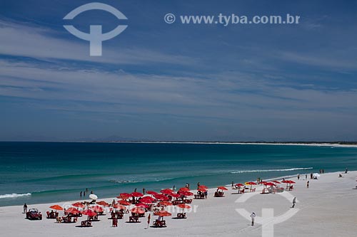  Subject: Bathers at Praia Grande (Big Beach) / Place: Arraial do Cabo city - Rio de Janeiro state (RJ) - Brazil / Date: 02/2013 