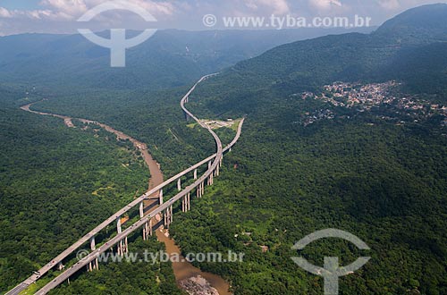  Subject: Immigrants Highway (SP-160) over the Cubatao River / Place: Cubatao city - Sao Paulo state (SP) - Brazil / Date: 02/2013 