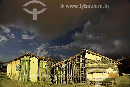  Subject: House used by fishermen to guard the fishing equipment in Pitimbu beach / Place: Pitimbu city - Paraiba state (PB) - Brazil / Date: 01/2013 