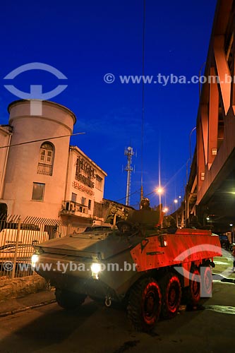  Armored vehicle during beginning of the installation of Pacification Police Unit (UPP) in set the slums of Complexo do Caju north zone of Rio de Janeiro   - Rio de Janeiro city - Rio de Janeiro state (RJ) - Brazil