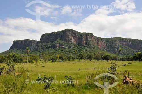  Subject: Paxixi Hill at Maracaju Mountain Range / Place: Aquidauana city - Mato Grosso do Sul state (MS) - Brazil / Date: 01/2013 