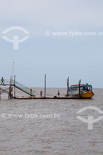  Subject: Waterway Terminal at Costinha Beach on the banks of the Paraiba River - ferry crossing between Costinha and Cabedelo / Place: Lucena city - Paraiba state (PB) - Brazil / Date: 02/2013 