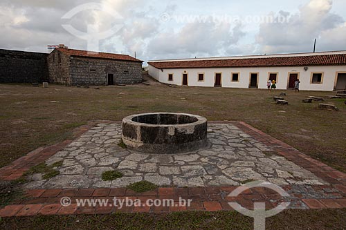  Subject: Well in the courtyard of the Santa Catarina do Cabedelo Fort (1585) - also known as Santa Catarina Fortress / Place: Cabedelo city - Paraiba state (PB) - Brazil / Date: 02/2013 