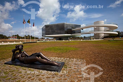  Subject: Sculpture by Abelardo da Hora in the gardens of the Cabo Branco Station - also known as Science, Culture and Arts Station - with the Mirante Tower in the background / Place: Joao Pessoa city - Paraiba state (PB) - Brazil / Date: 02/2013 