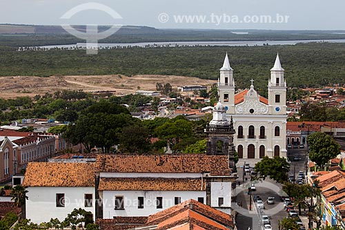  General view of the historic center of Joao Pessoa city with the side of Sao Benedito Monastery - to the left - with the Nossa Senhora das Neves Church - to the right - with the Paraíba River estuary in the background   - Joao Pessoa city - Paraiba state (PB) - Brazil