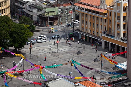  Subject: Peoples at Vidal de Negreiros Square with the buildings in the background / Place: Joao Pessoa city - Paraiba state (PB) - Brazil / Date: 02/2013 