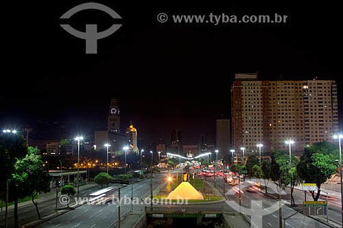  Subject: Presidente Vargas Avenue (1944) at night with Nossa Senhora da Candelaria Church in the background / Place: City center - Rio de Janeiro city - Rio de Janeiro state (RJ) - Brazil / Date: 04/2013 