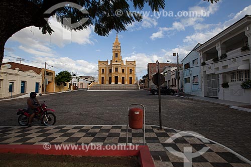  Subject: Nossa Senhora da Luz Square with the Nossa Senhora da Luz Cathedral (1837) - also known as Luz Cathedral (Light Cathedral) - in the background / Place: Guarabira city - Paraiba state (PB) - Brazil / Date: 02/2013 